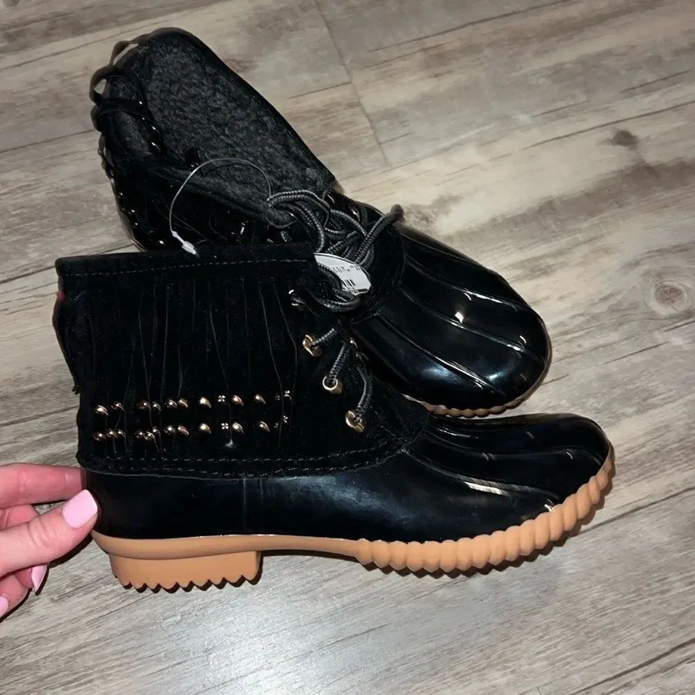 Daily Shoes 